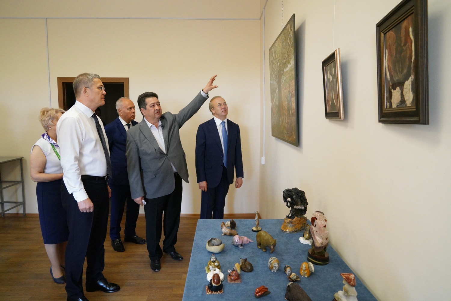 Олег Яровиков