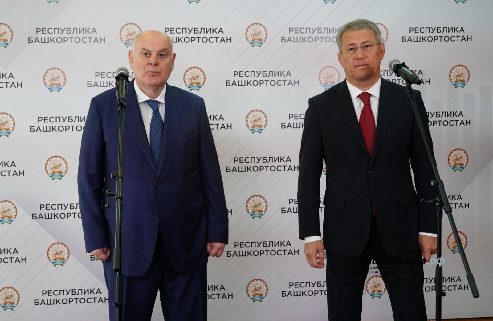 Олег Яровиков
