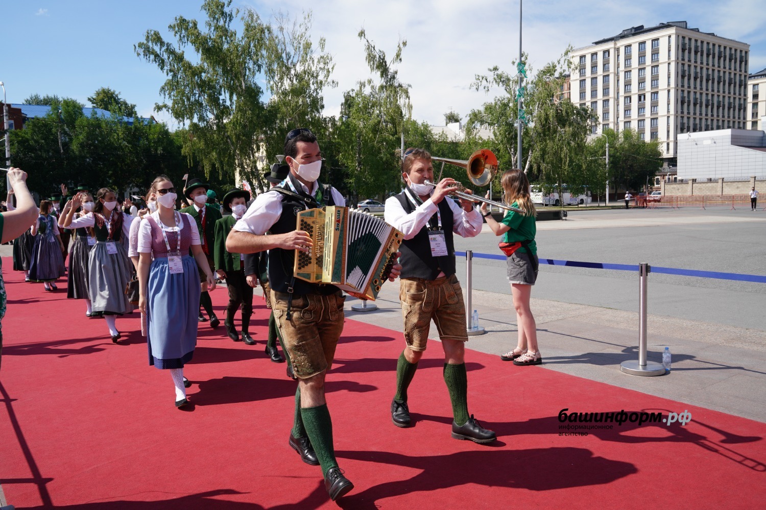 Олег Яровиков