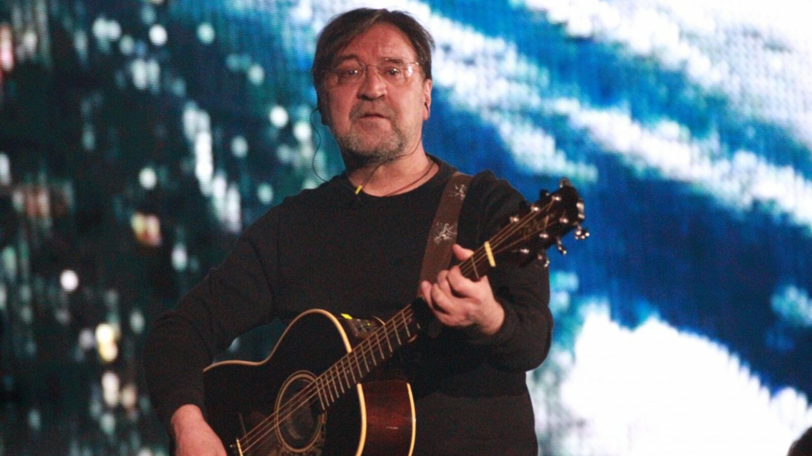 Олег Яровиков