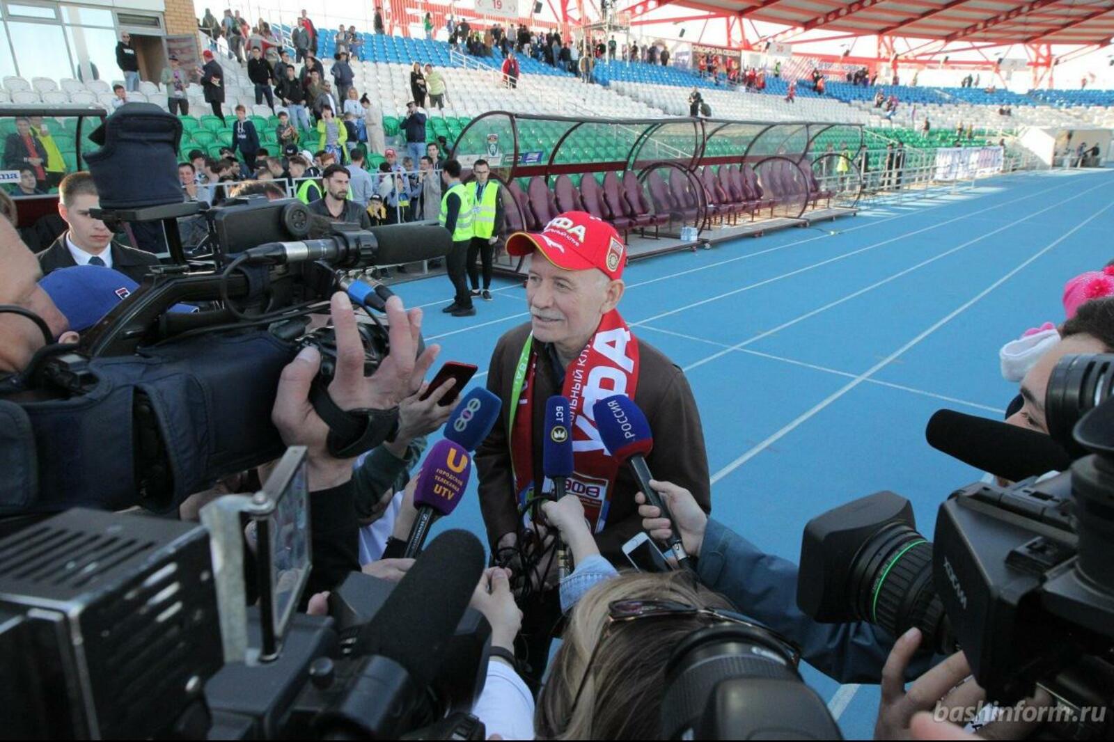 Олег Яровиков