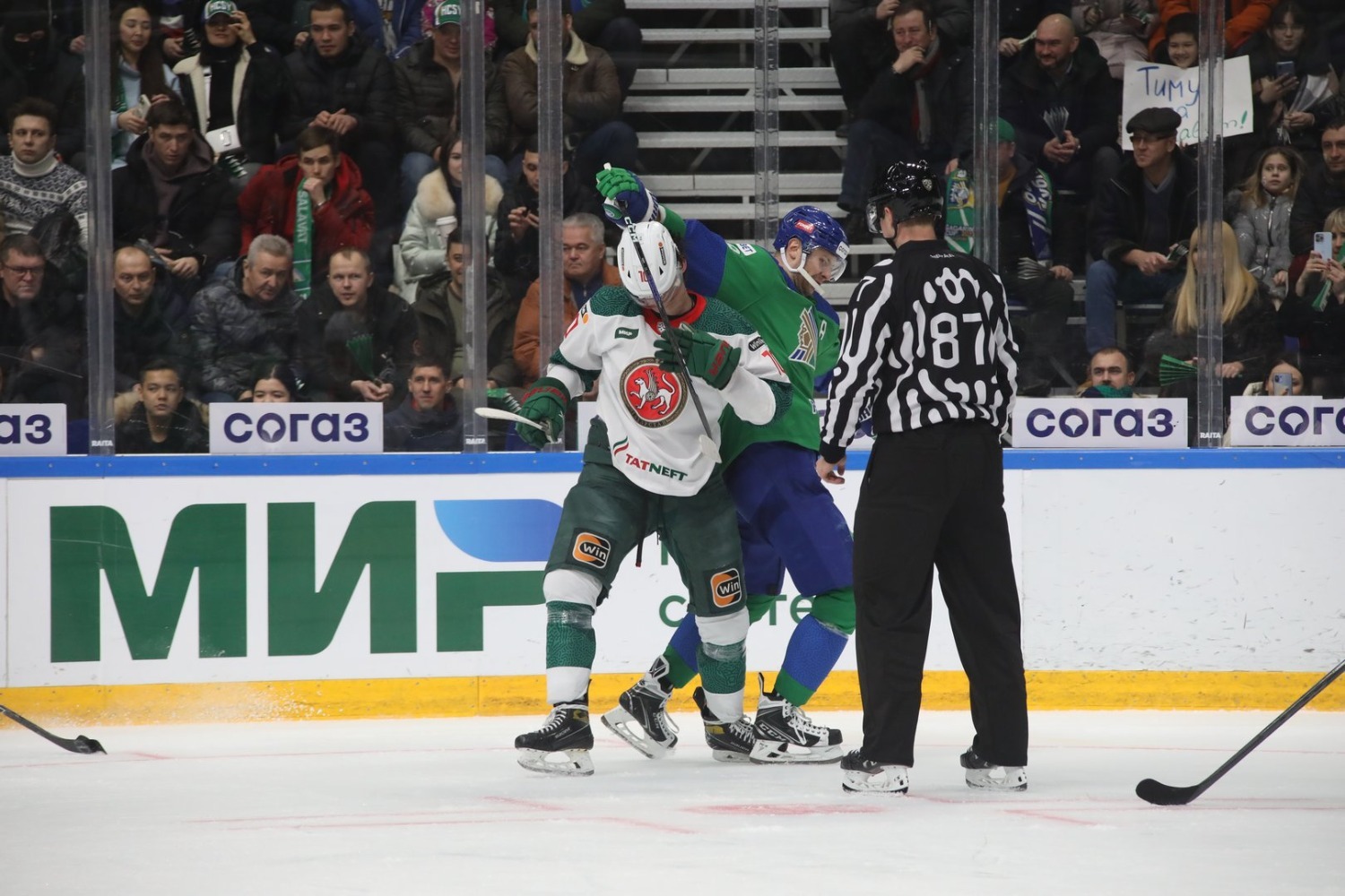 Валерий  Шахов