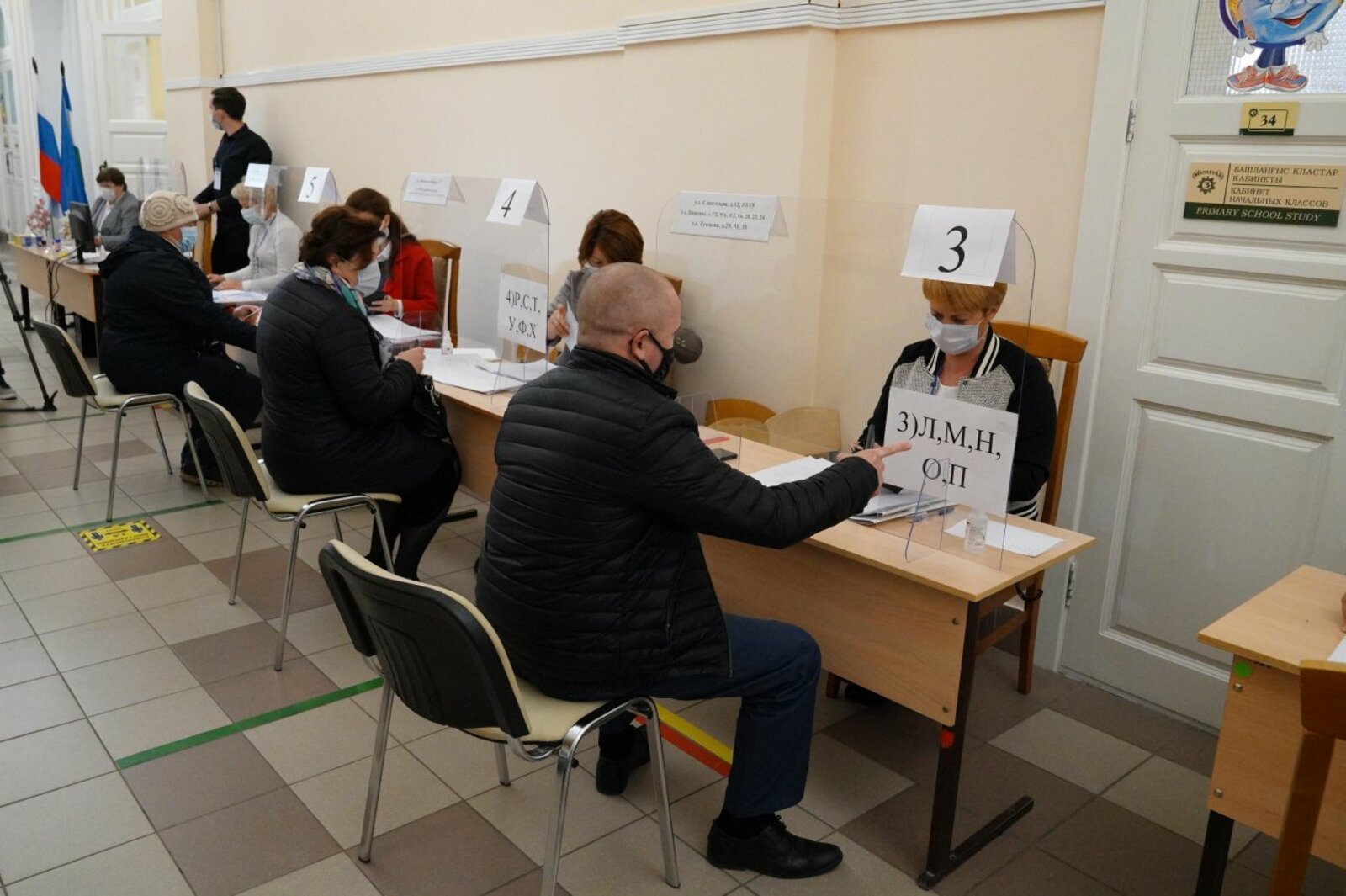 Олег Яровиков