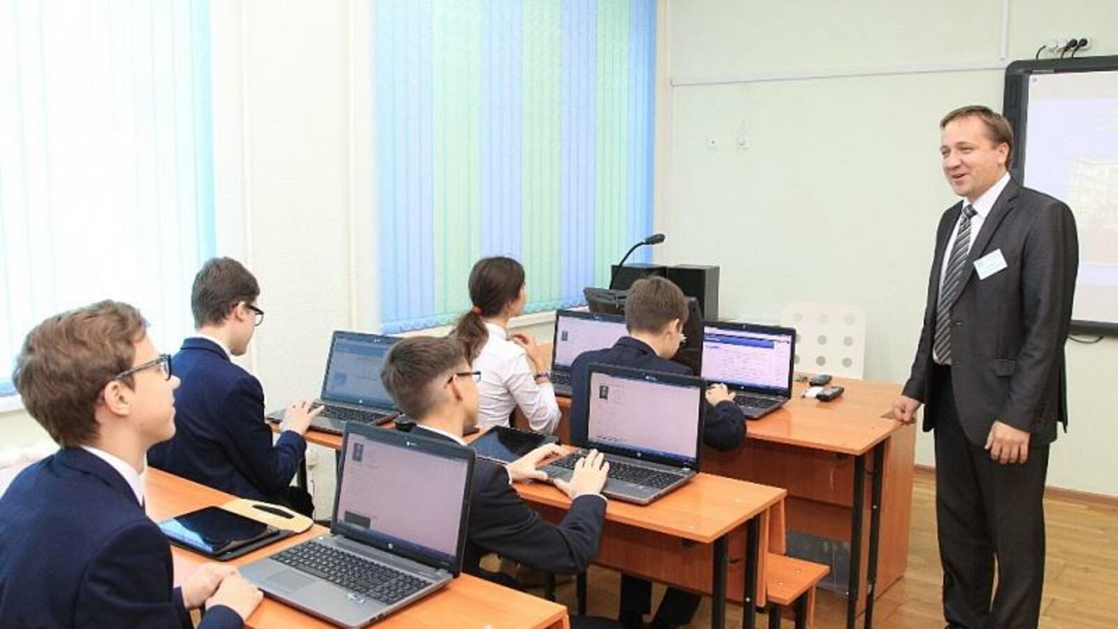 Олег Яровиков