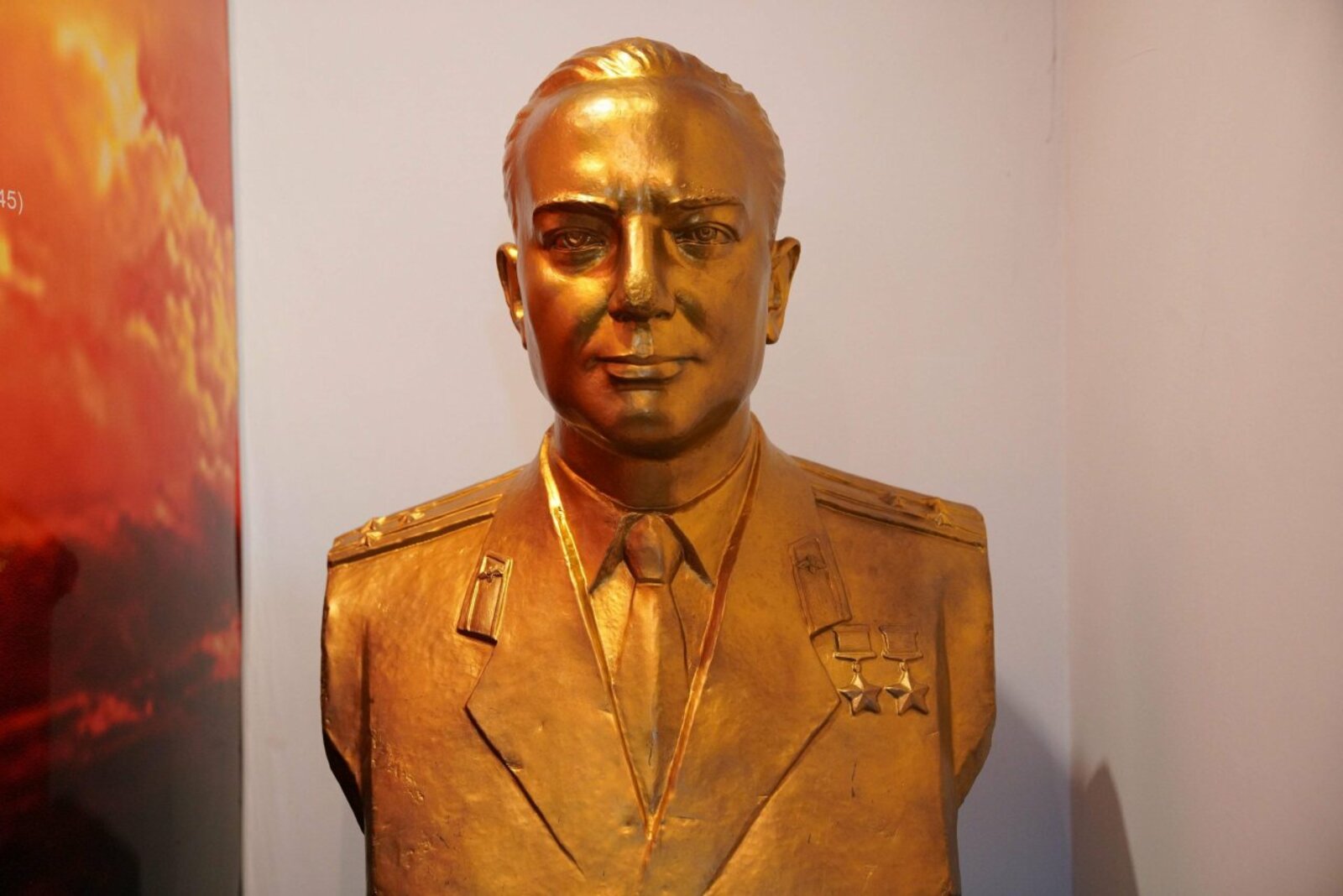 Олег Яровиков