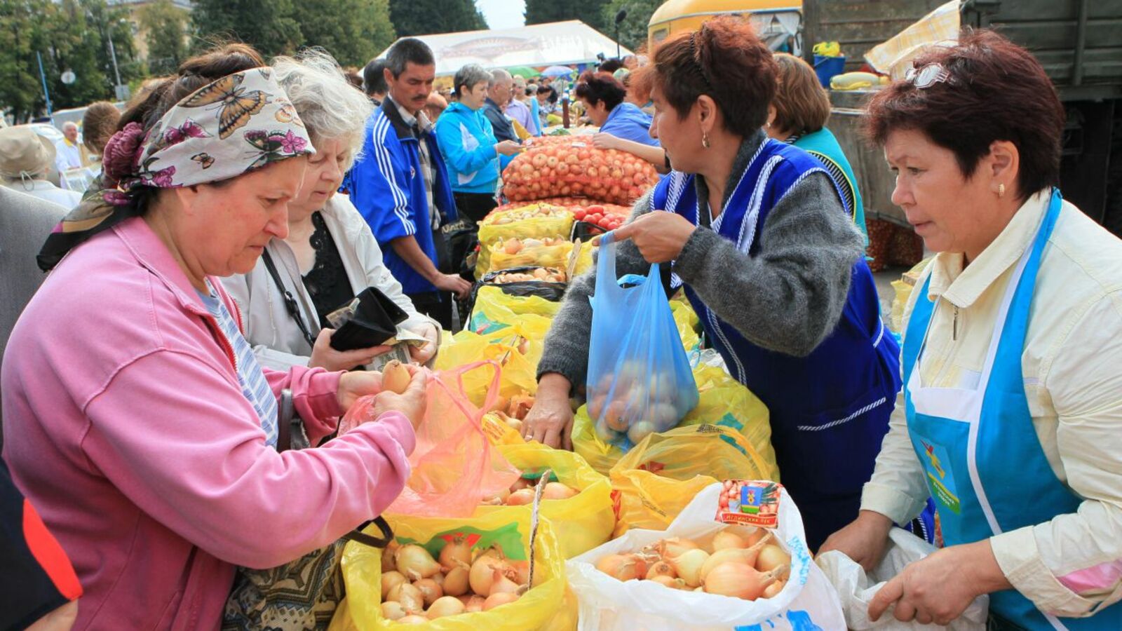 Олег Яровиков