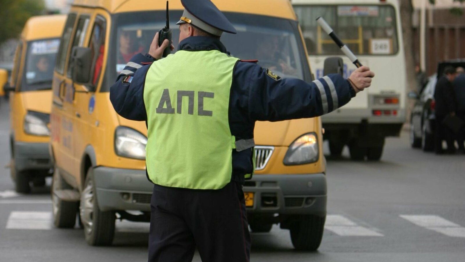 Олег Яровиков