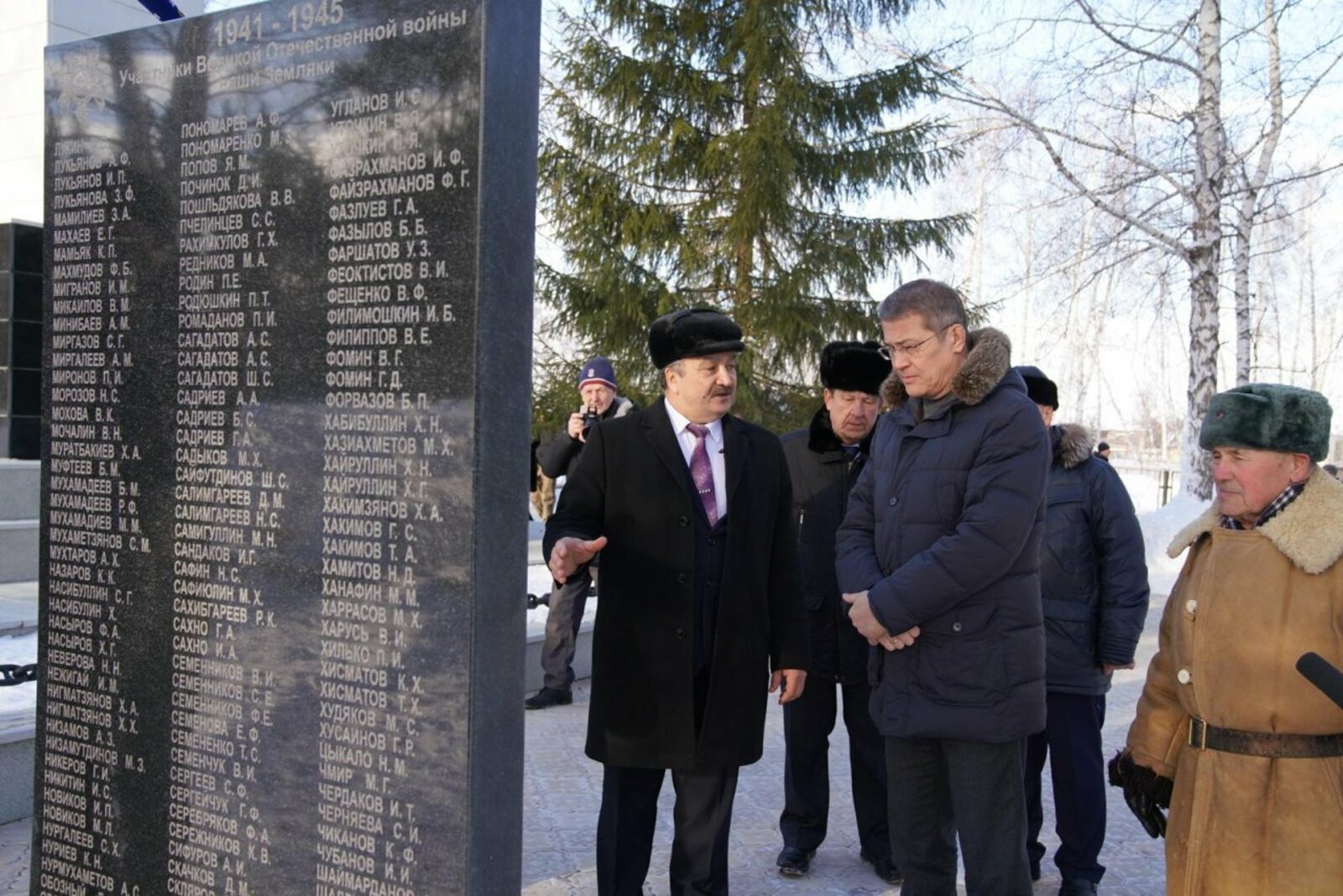 Олег Яровиков