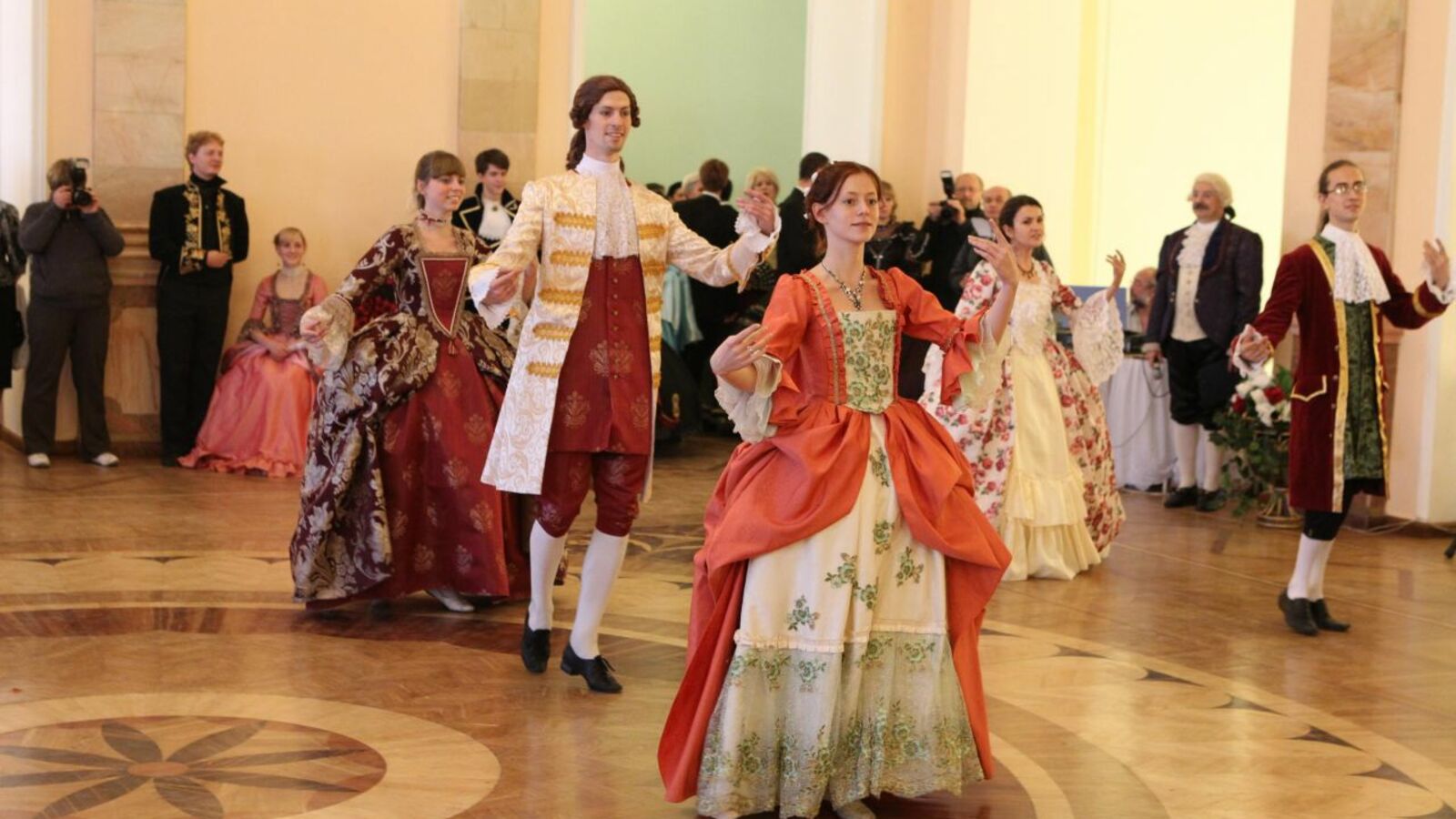 Олег Яровиков