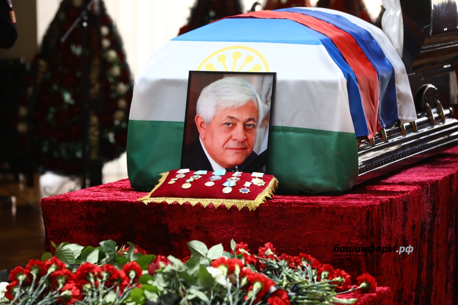 Валерий Шахов