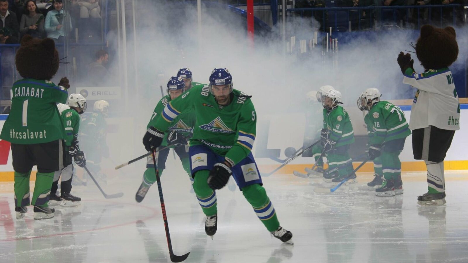 Олег Яровиков