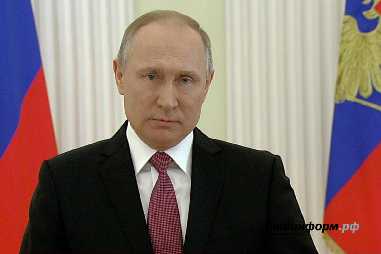 Путин объявил об уходе на режим самоизоляции