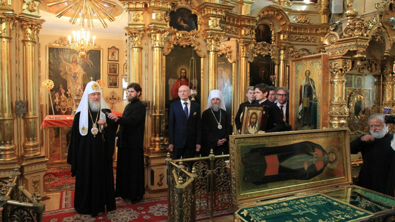 Олег Яровиков