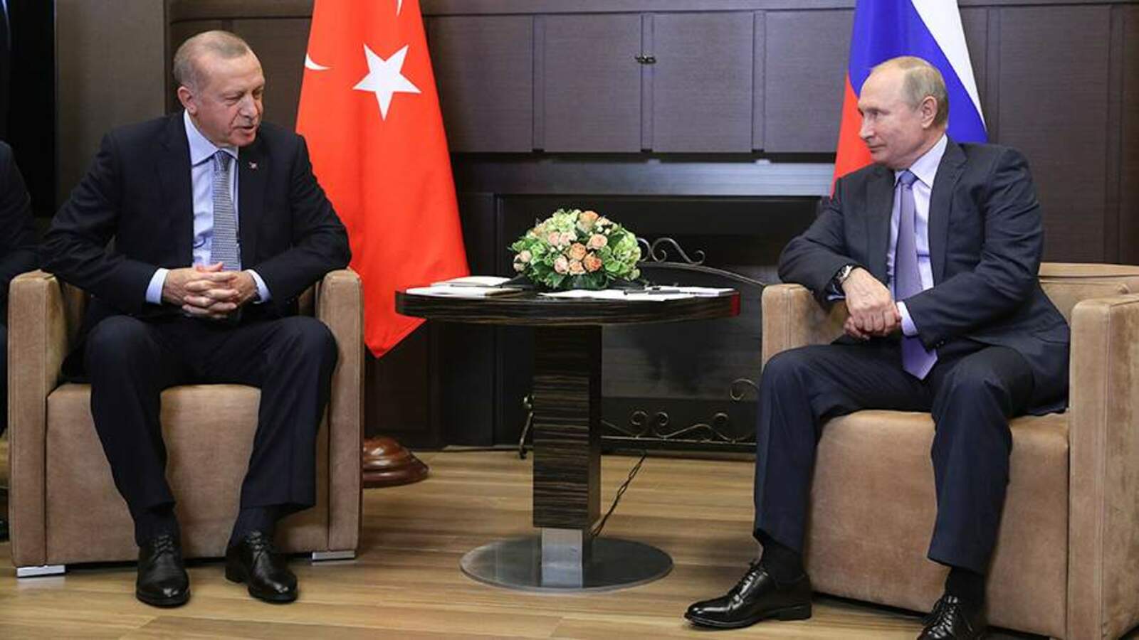 Путинпа Эрдоган Раççейпе Украина делегацийĕсем Стамбулта тĕл пуласси пирки калаçса татăлнă
