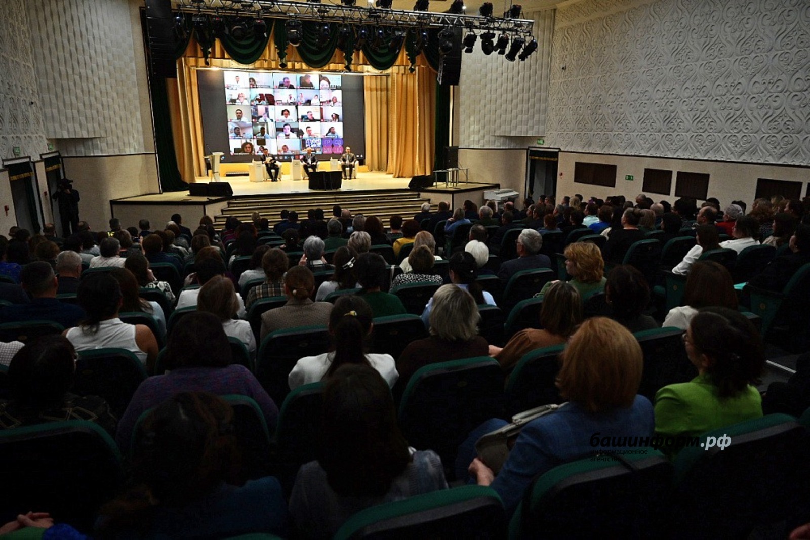 Азат Мухамедьянов glavarb.ru