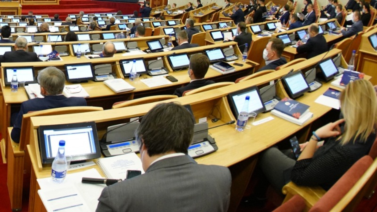 Олег Яровиков