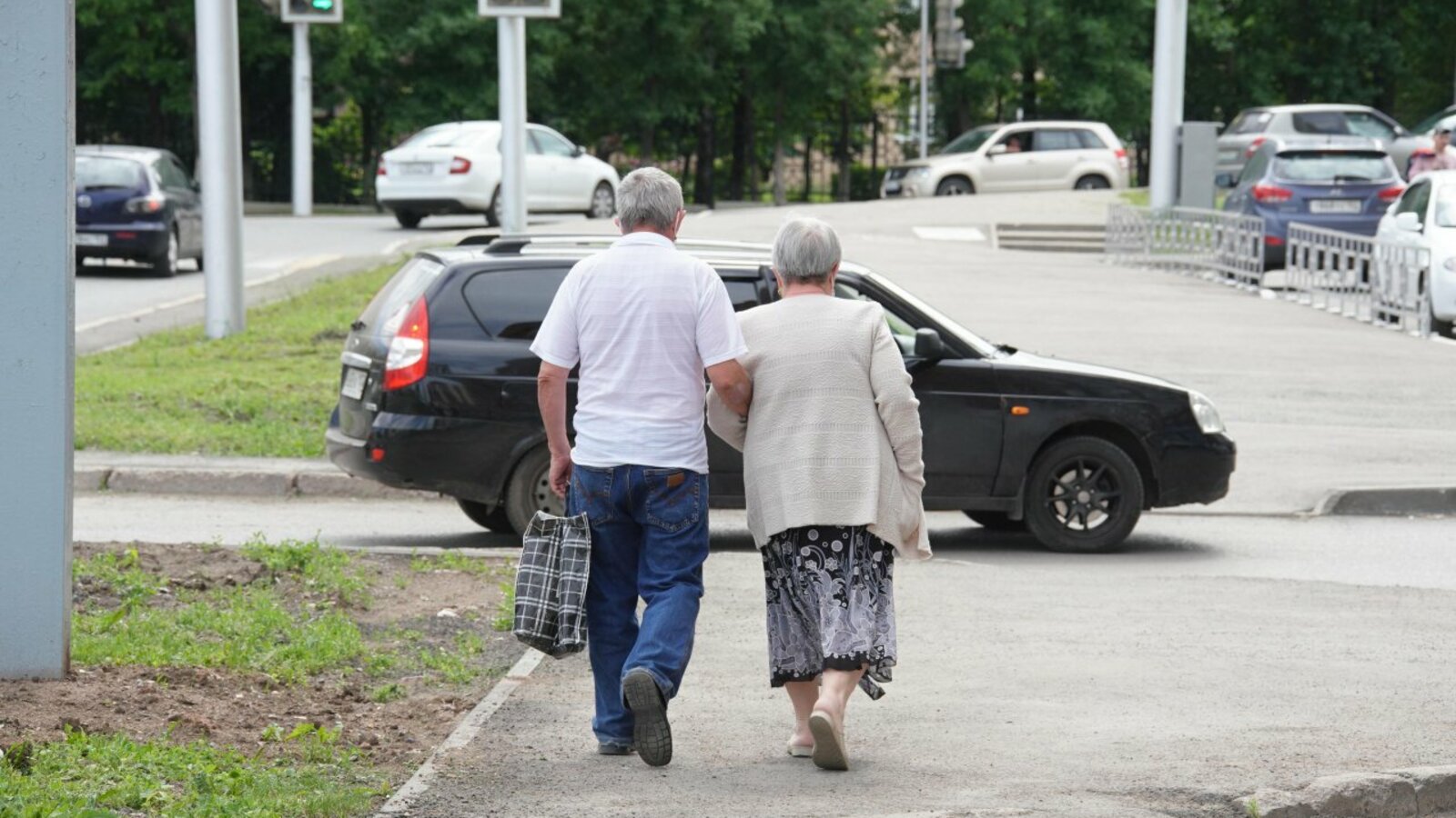 Олег Яровиков