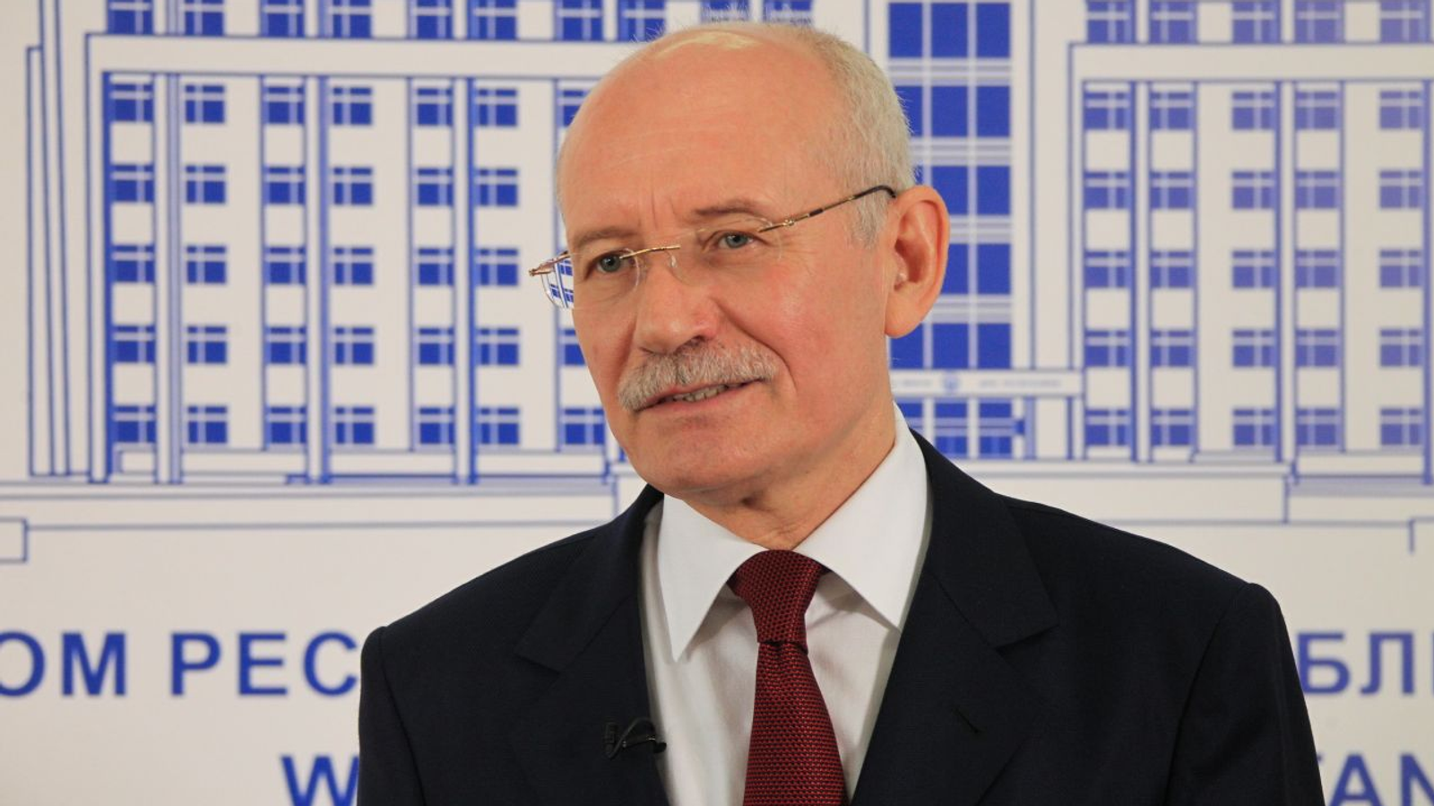 Олег Яровиков