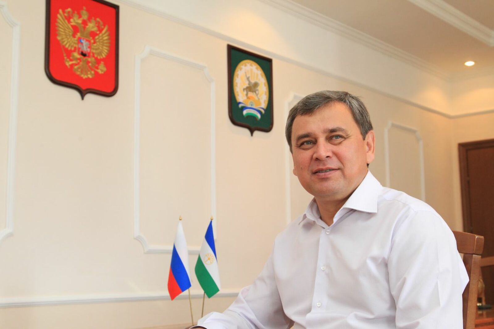 Олег Яровиков