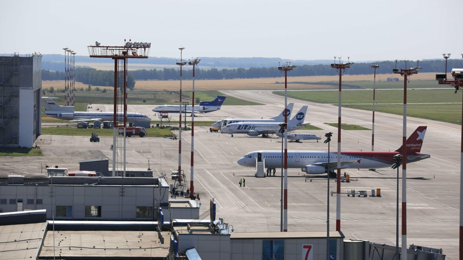 Олег Яровиков