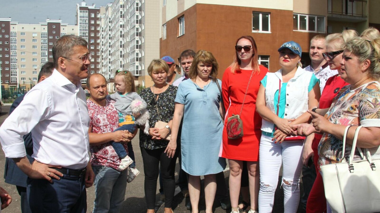 Олег Яровиков