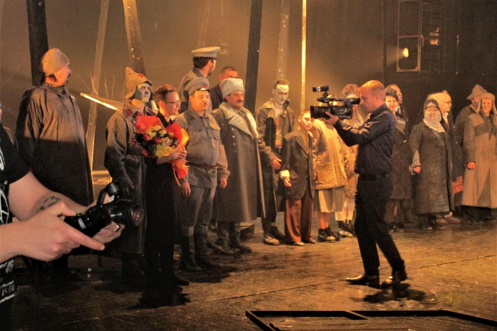 автор, Шаура Гаппасова, Башдрамтеатр