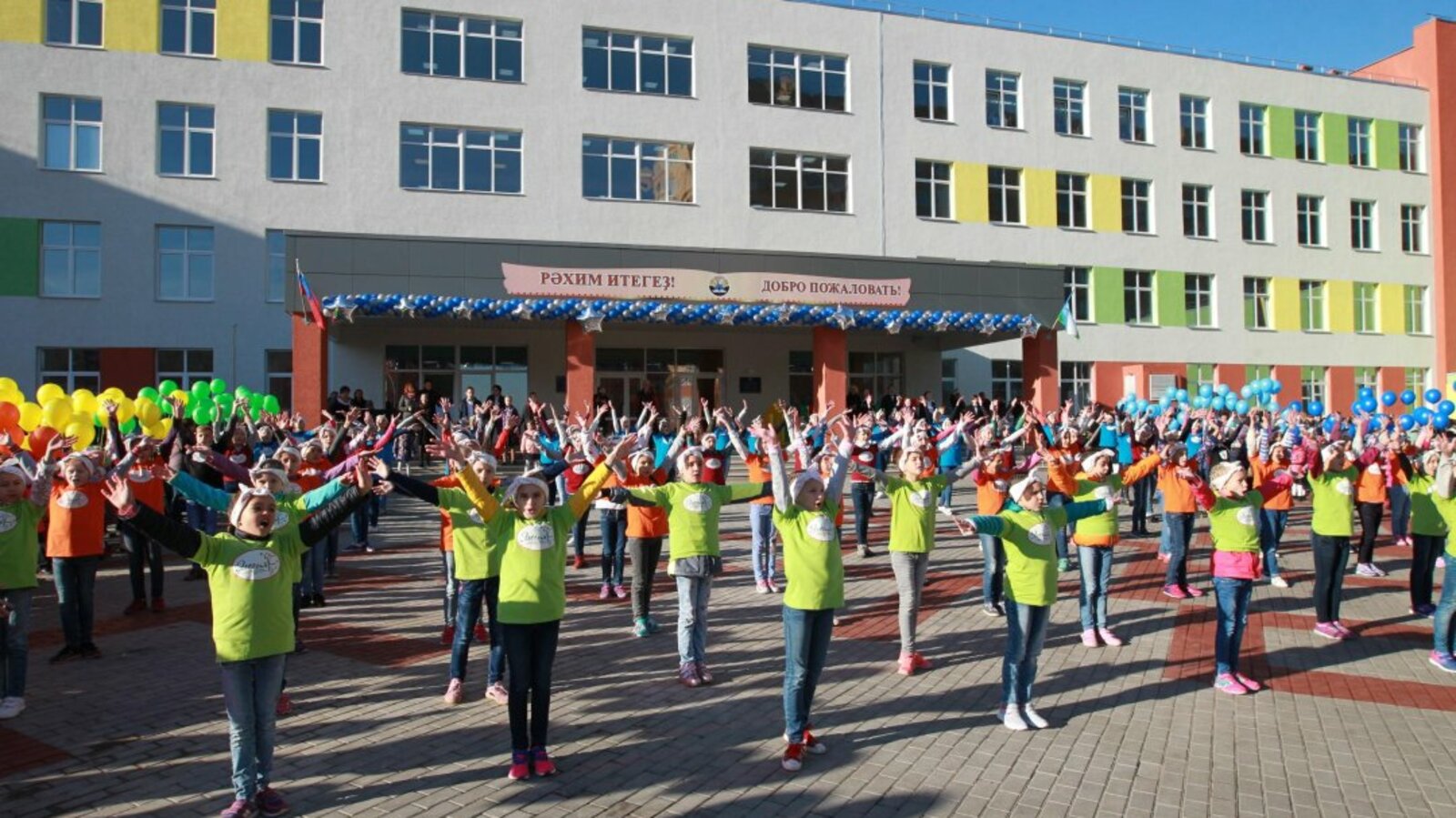 Олег Яровиков