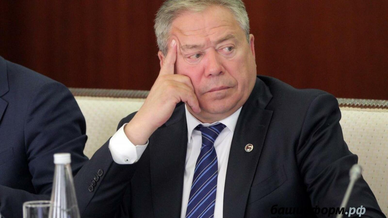 Олег Яровиков