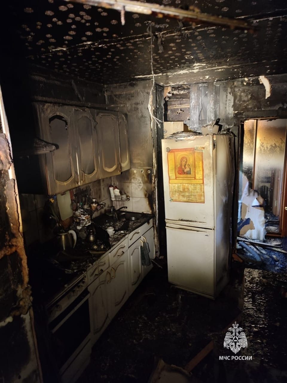 Один человек погиб, пятерых спасли во время пожара в квартире в Башкирии