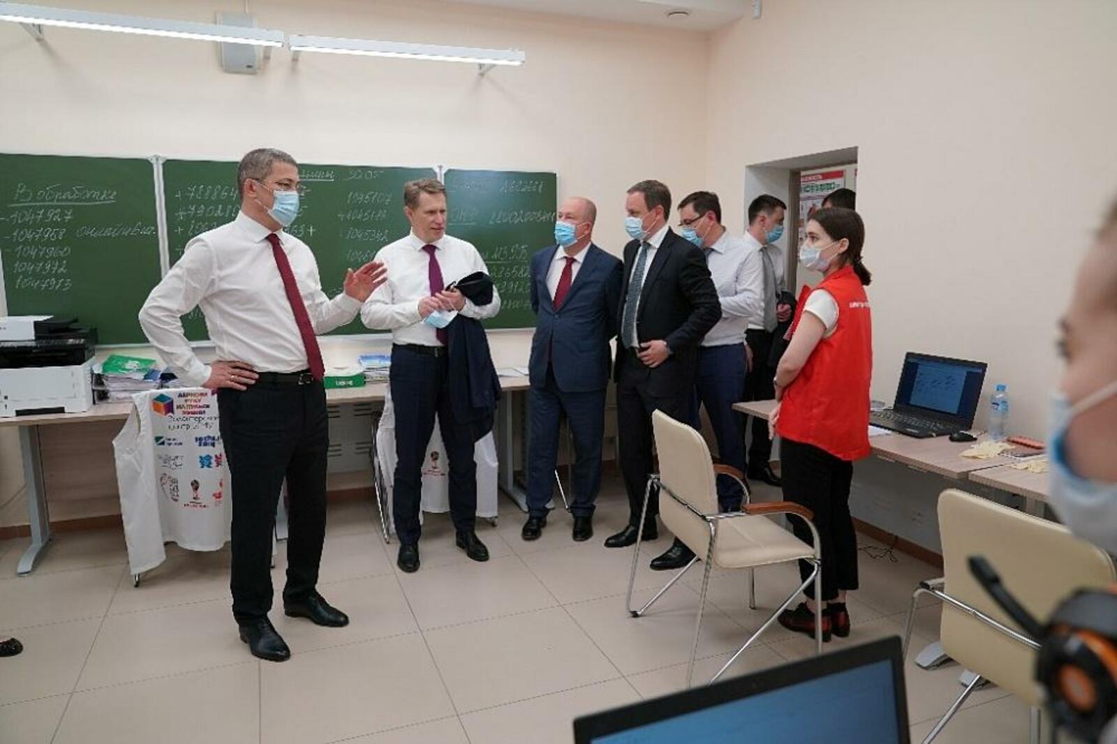 Олег Яровиков, Дмитрий Мухаметкулов