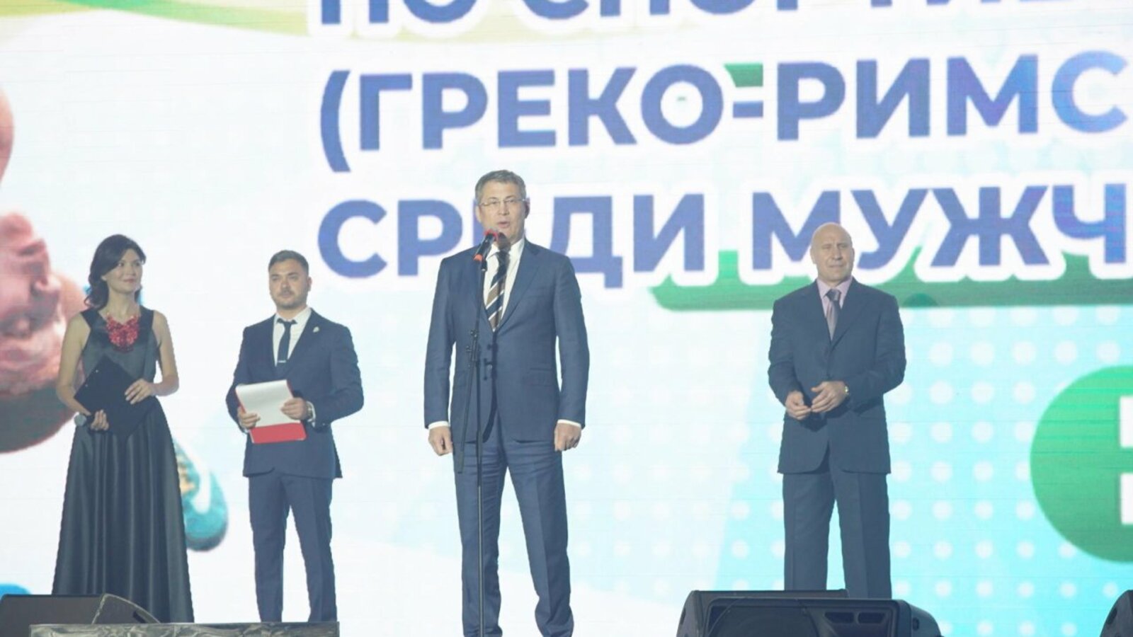 Олег Яровиков