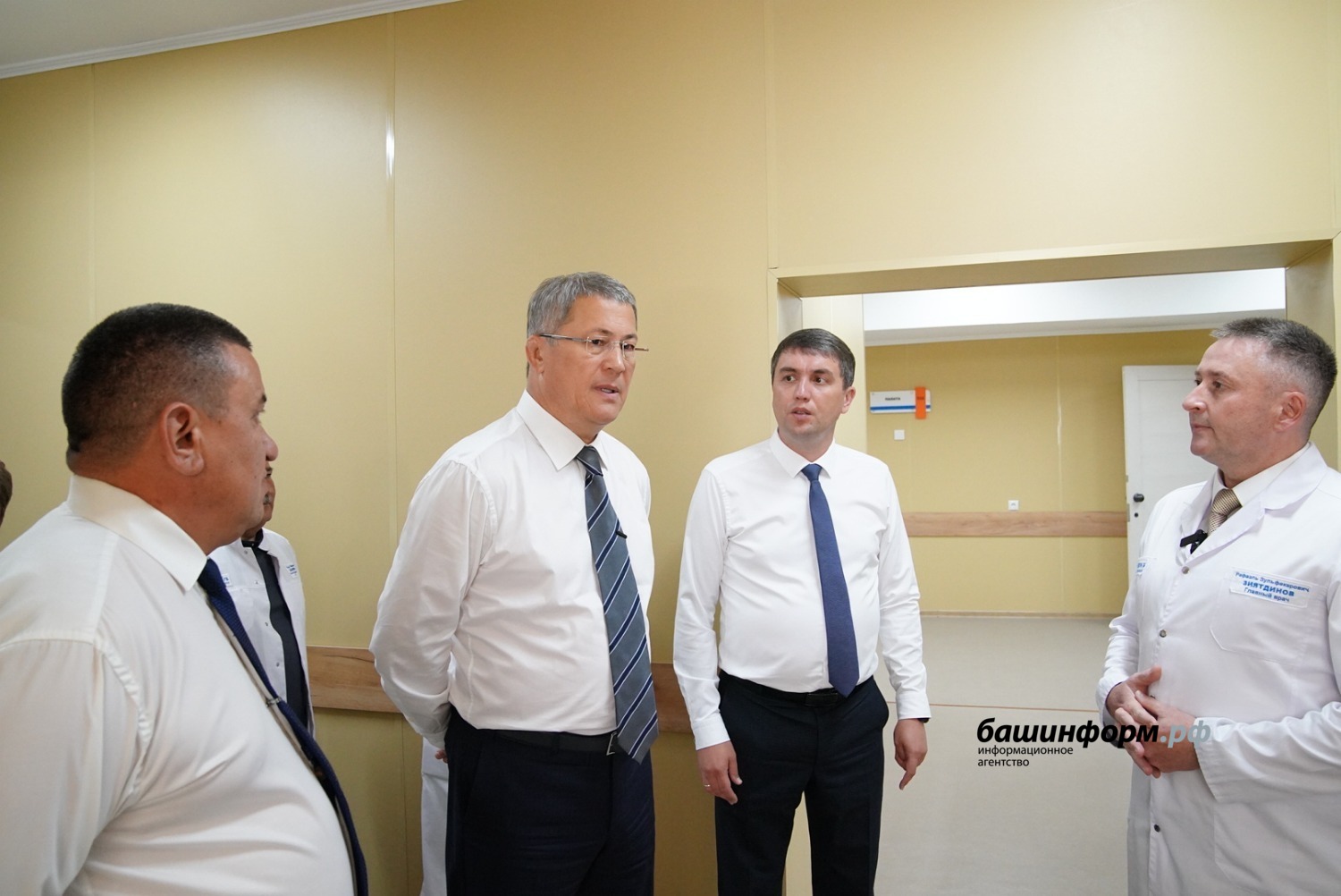 Олег Яровиков