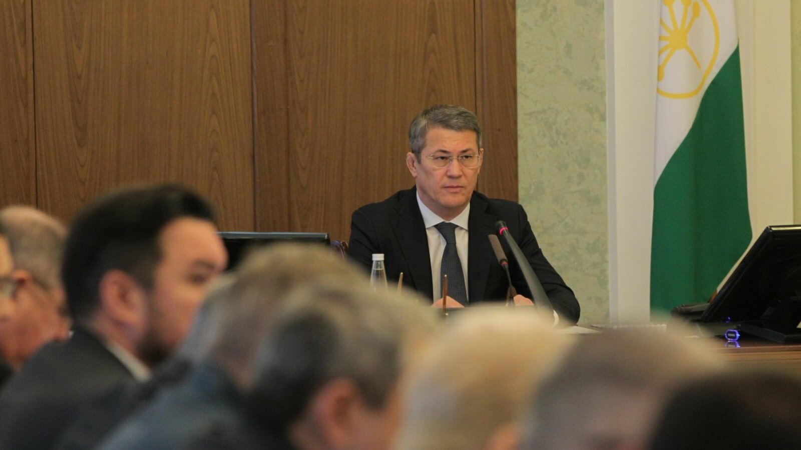 Олег Яровиков