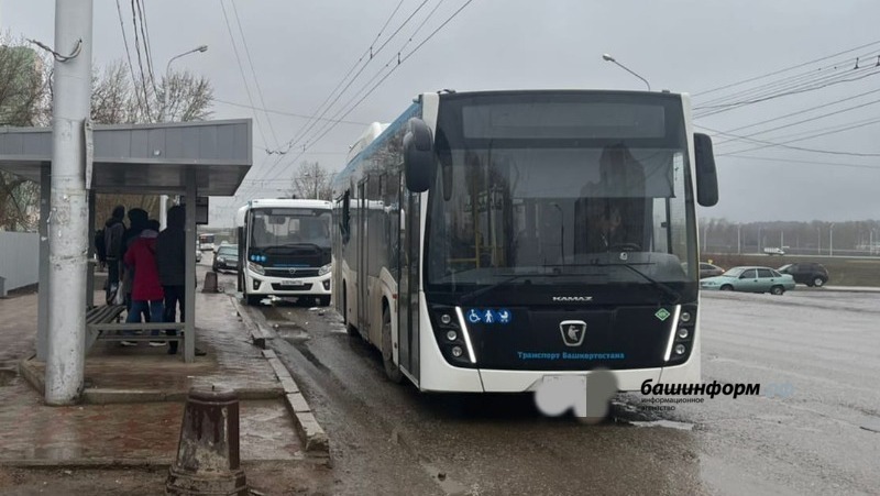 В Уфе два автобуса с 95 пассажирами попали в ДТП