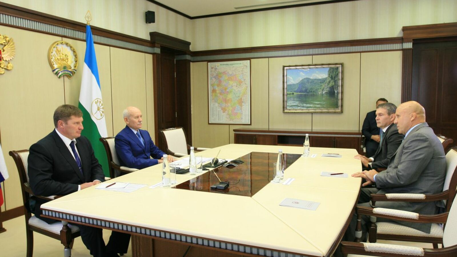 Андрей Старостин