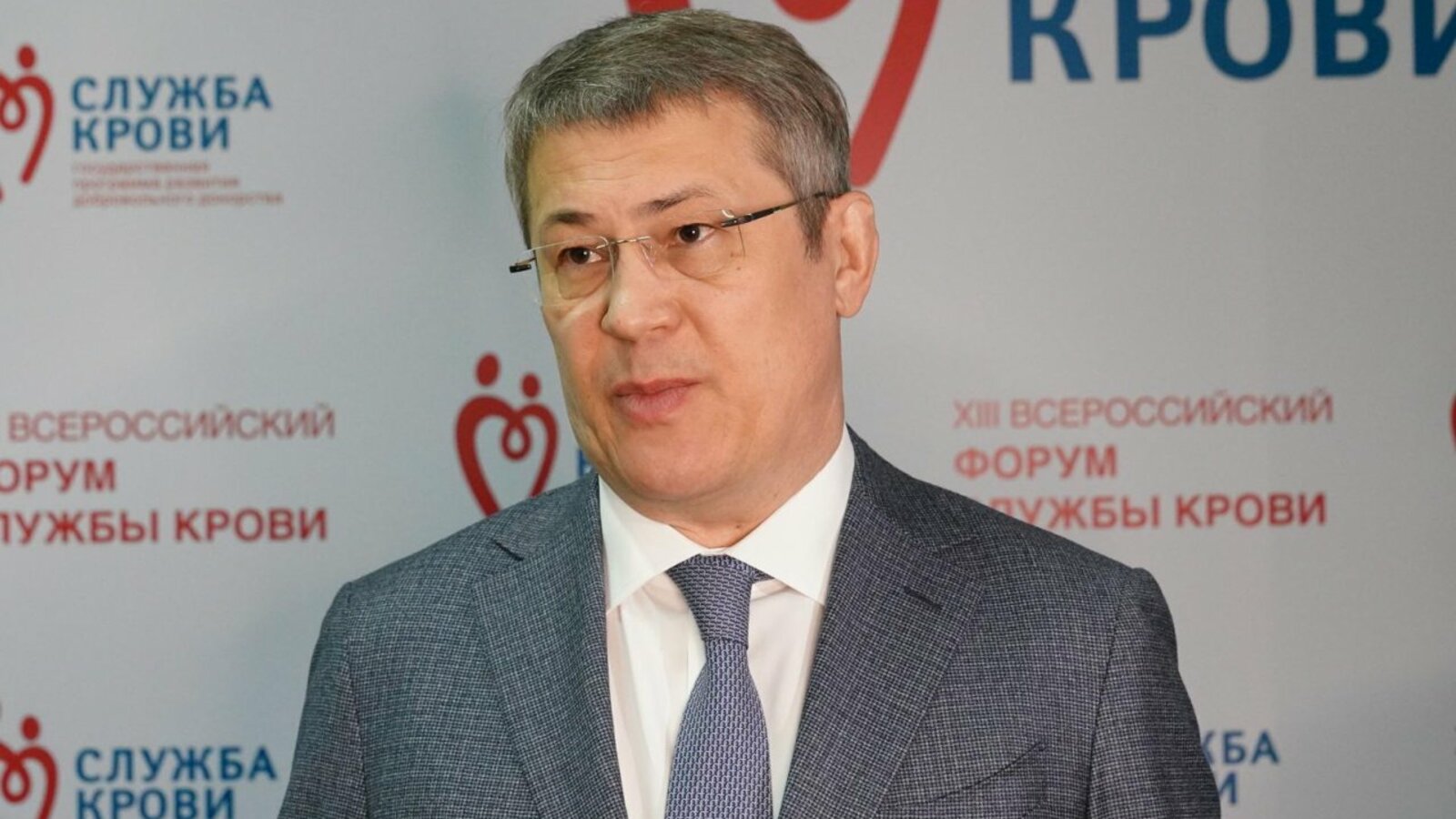 Олег Яровиков