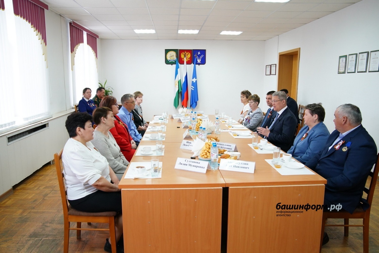 Олег Яровиков