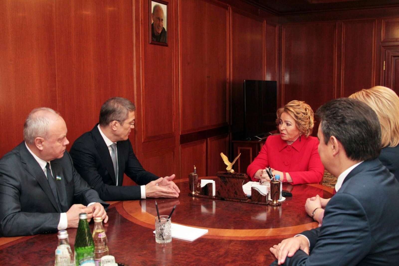 Олег Яровиков