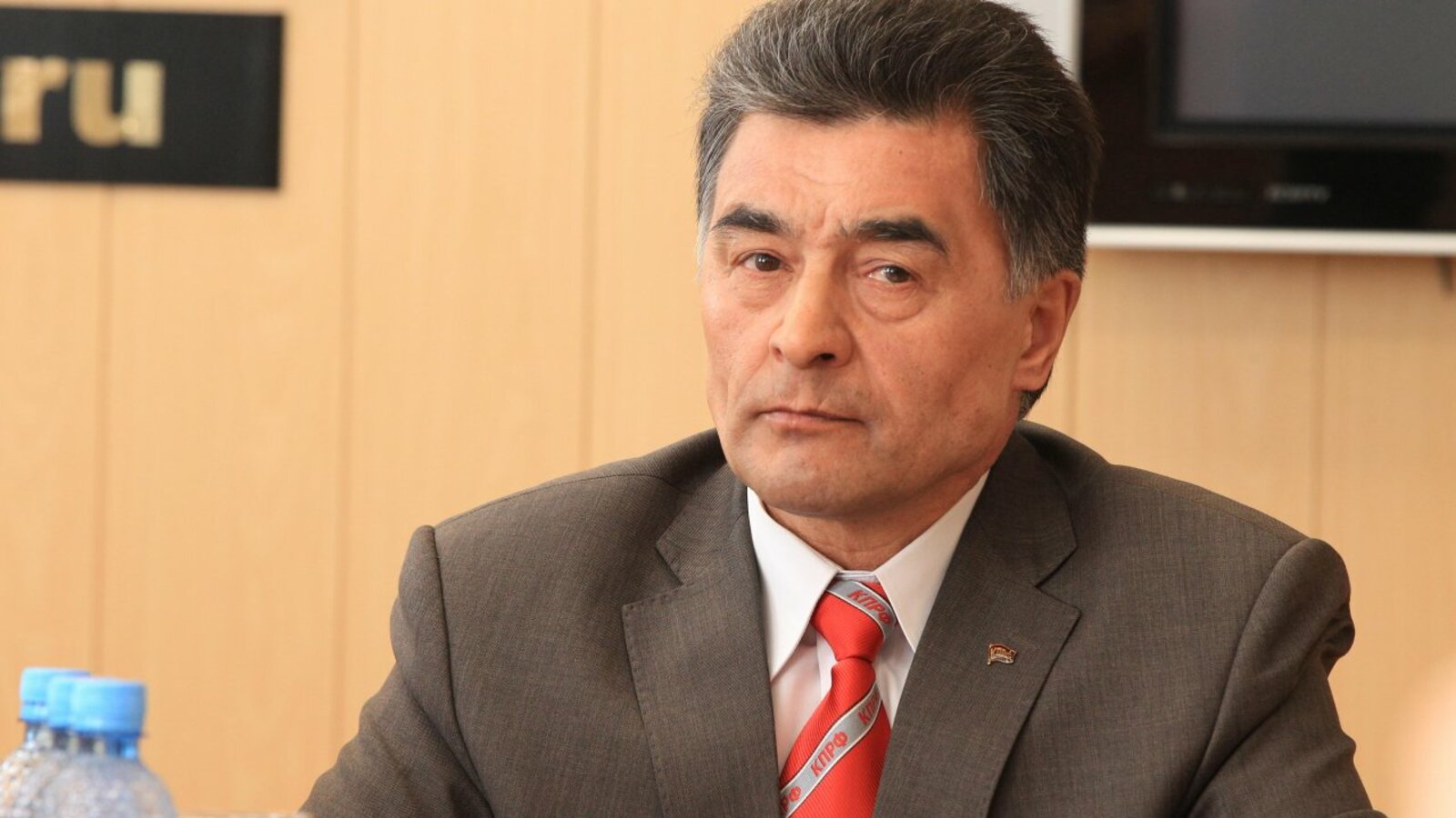 Олег Яровиков