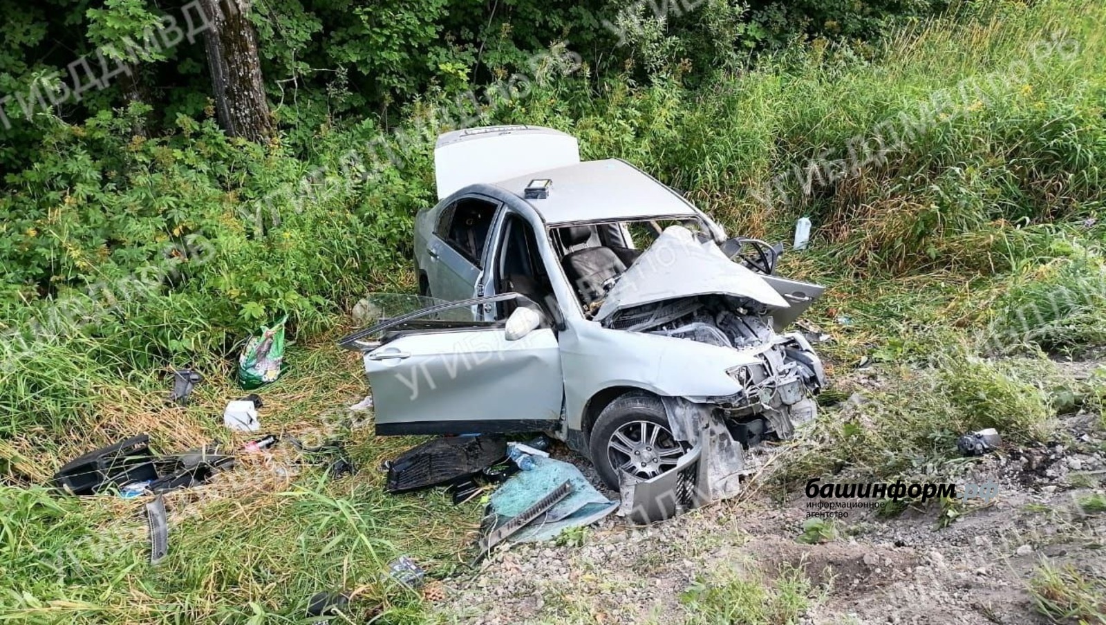 На трассе М5 погибла автоледи при столкновении двух легковушек