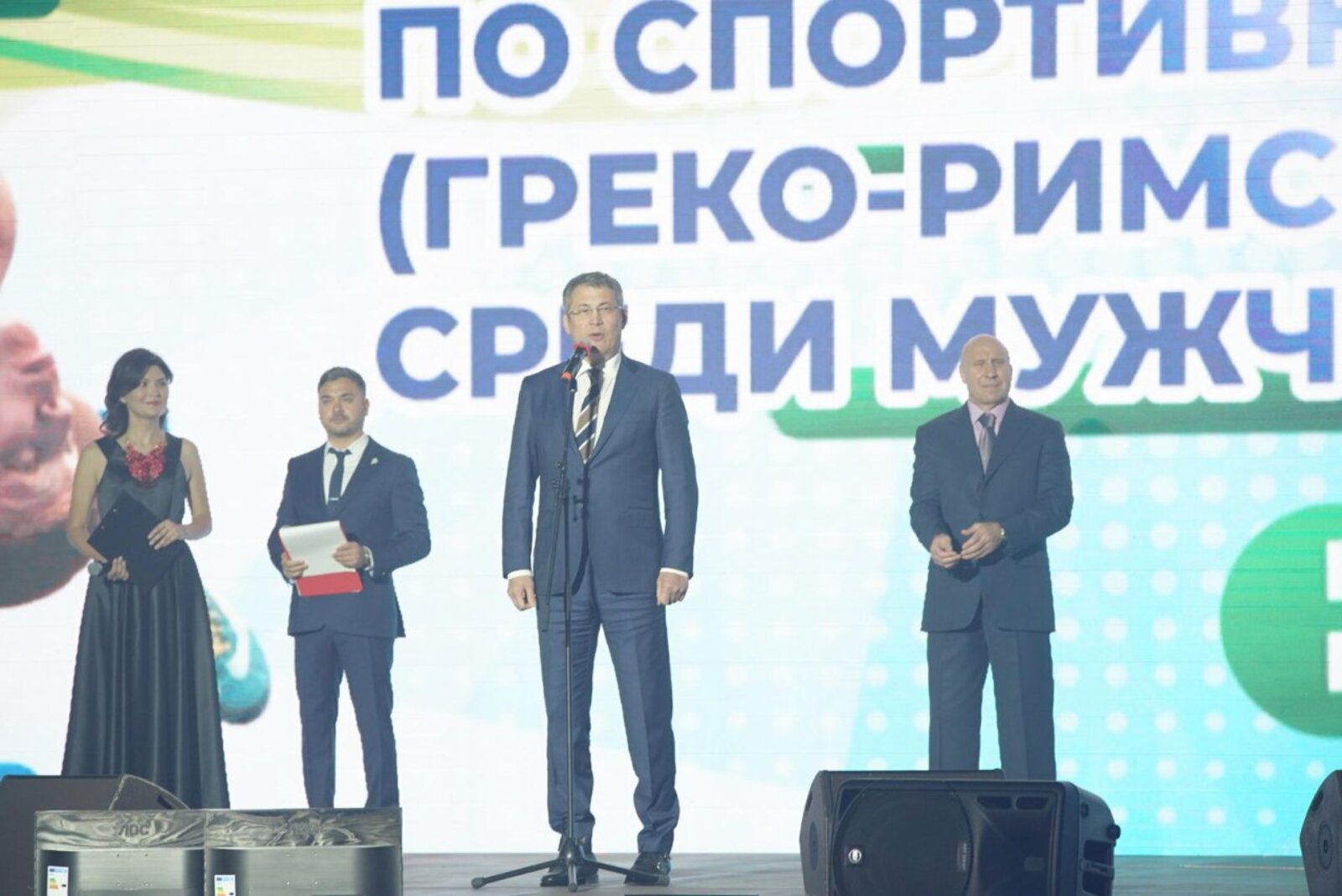 Олег Яровиков