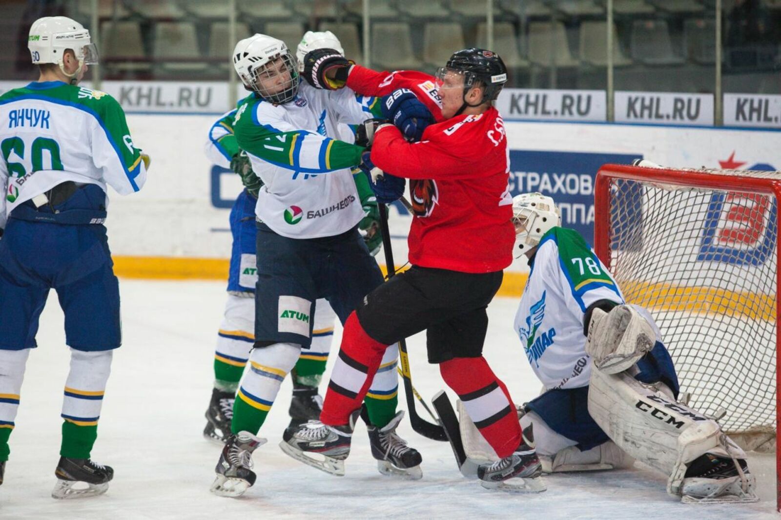 www.metallurg-nk.ru