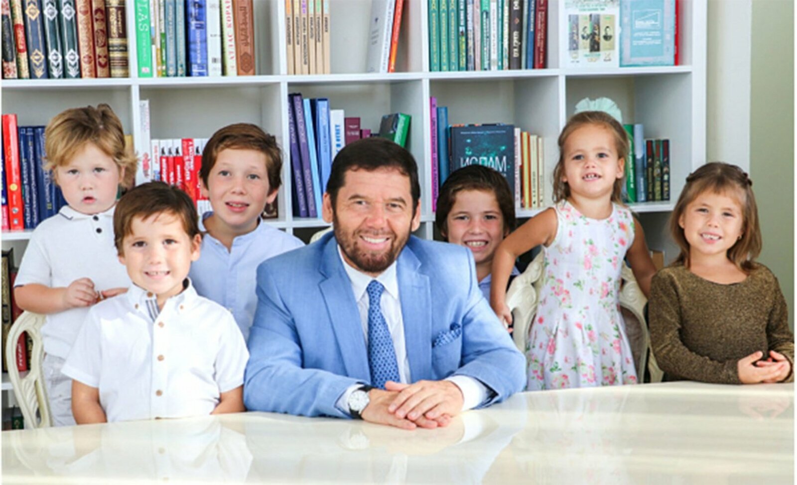 Исмагил Шангареев с детьми и внуками