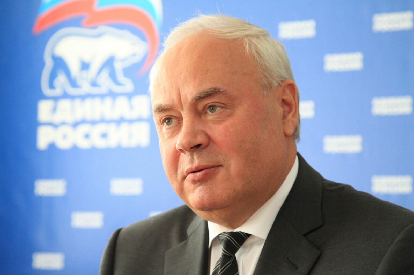 Олег Яровиков
