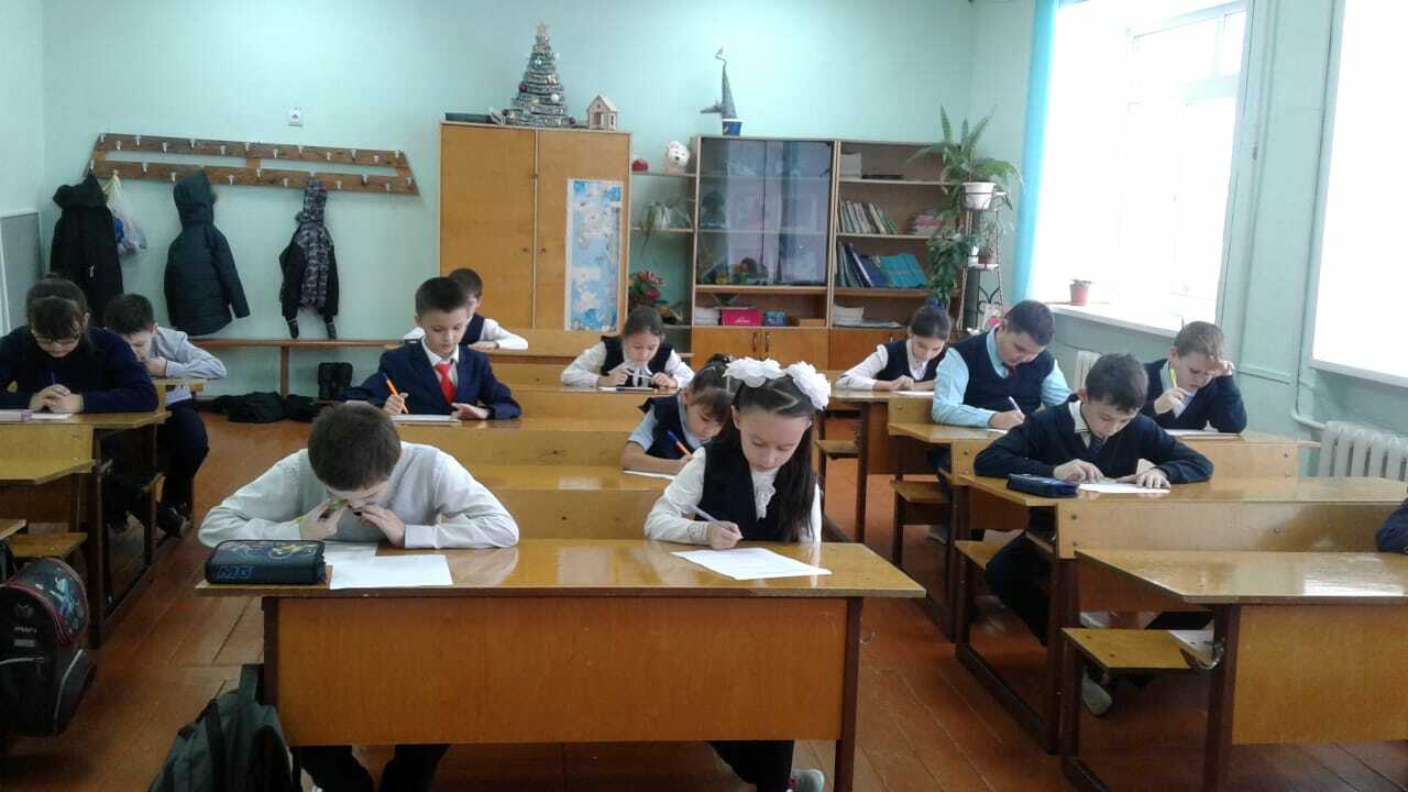 В начальных классах школ Кигинского района прошли предметные олимпиады
