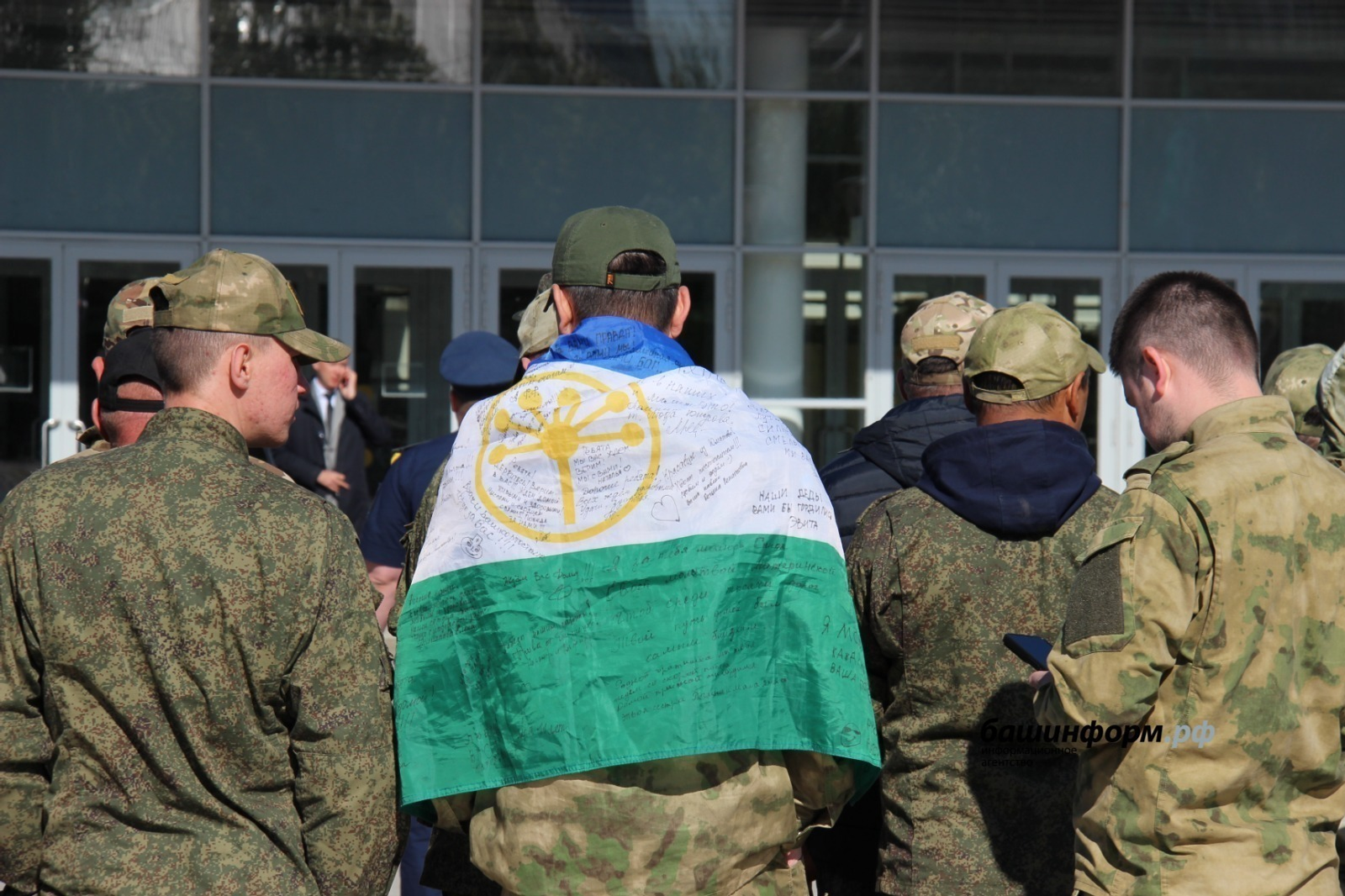 Эдуард Ҡусҡарбәков