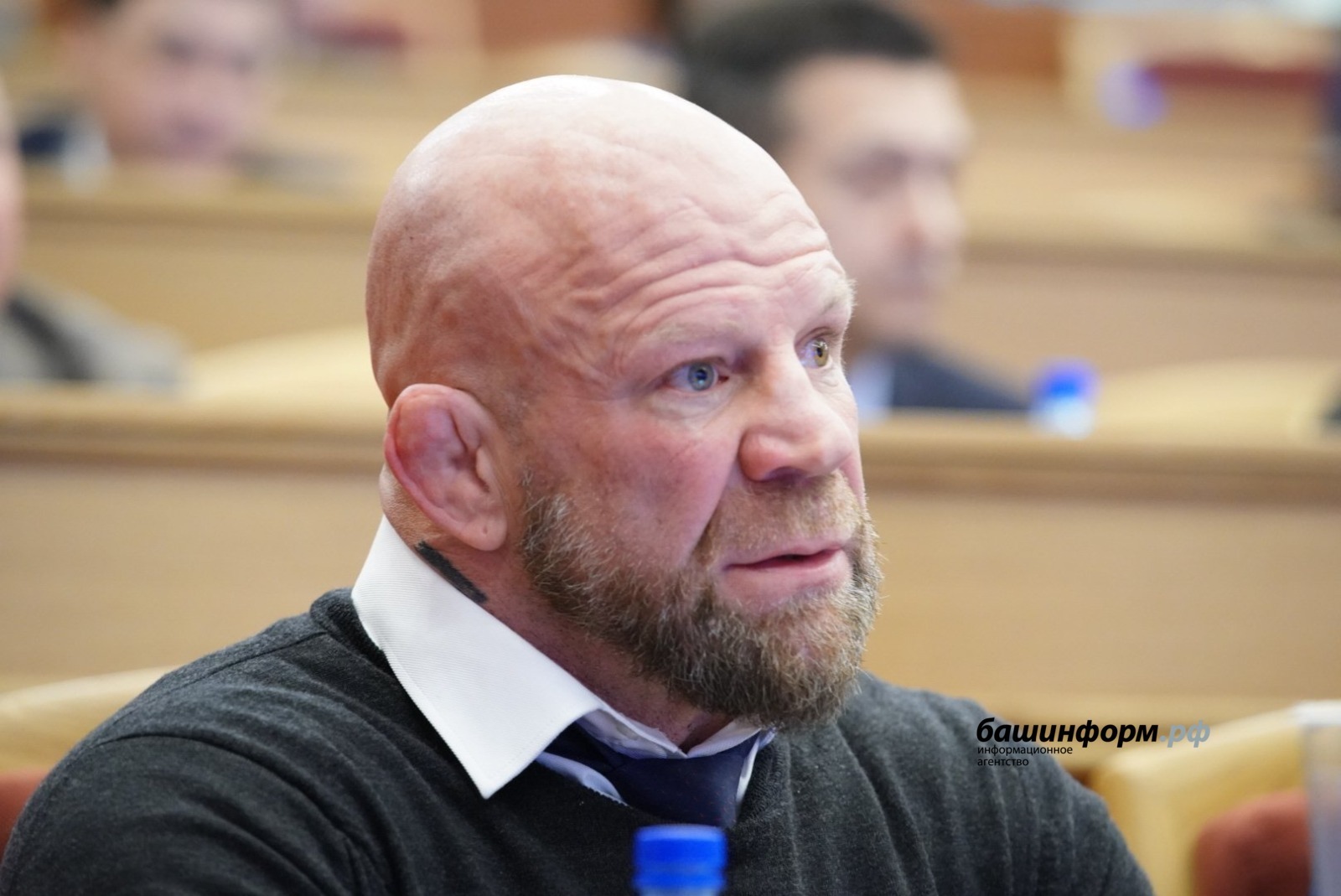 Олег Яровиков