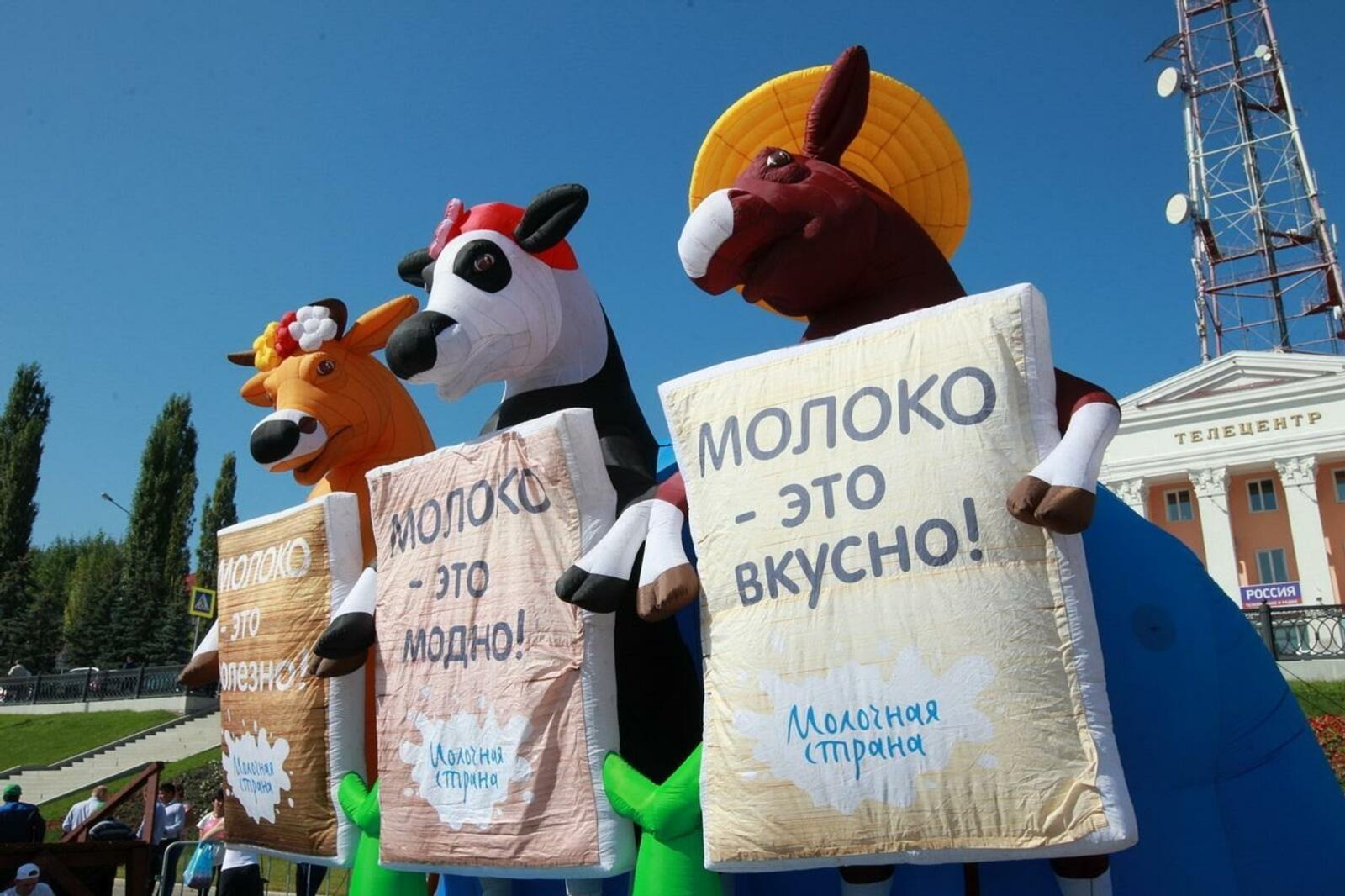 Олег Яровиков