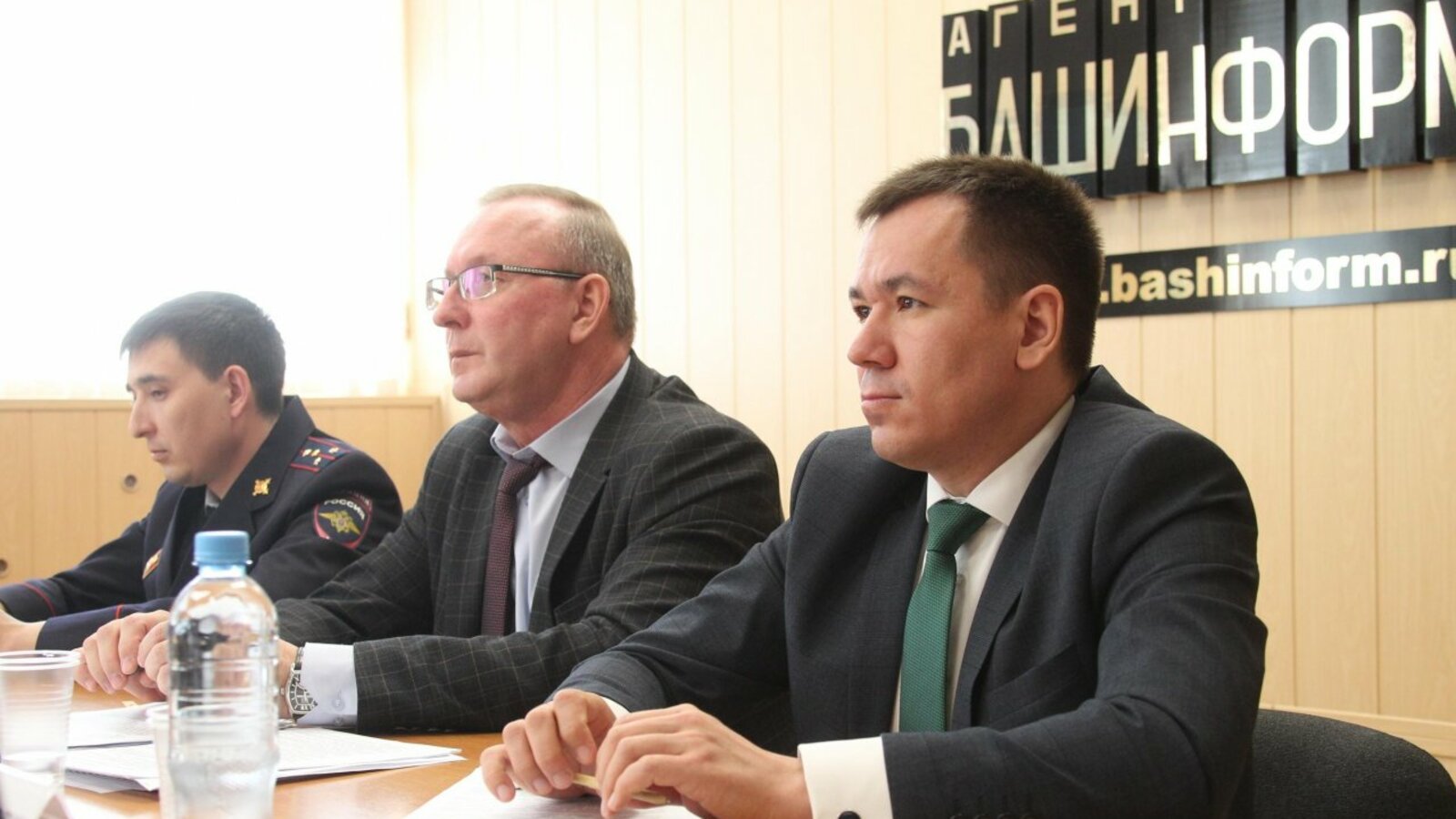 Олег Яровиков