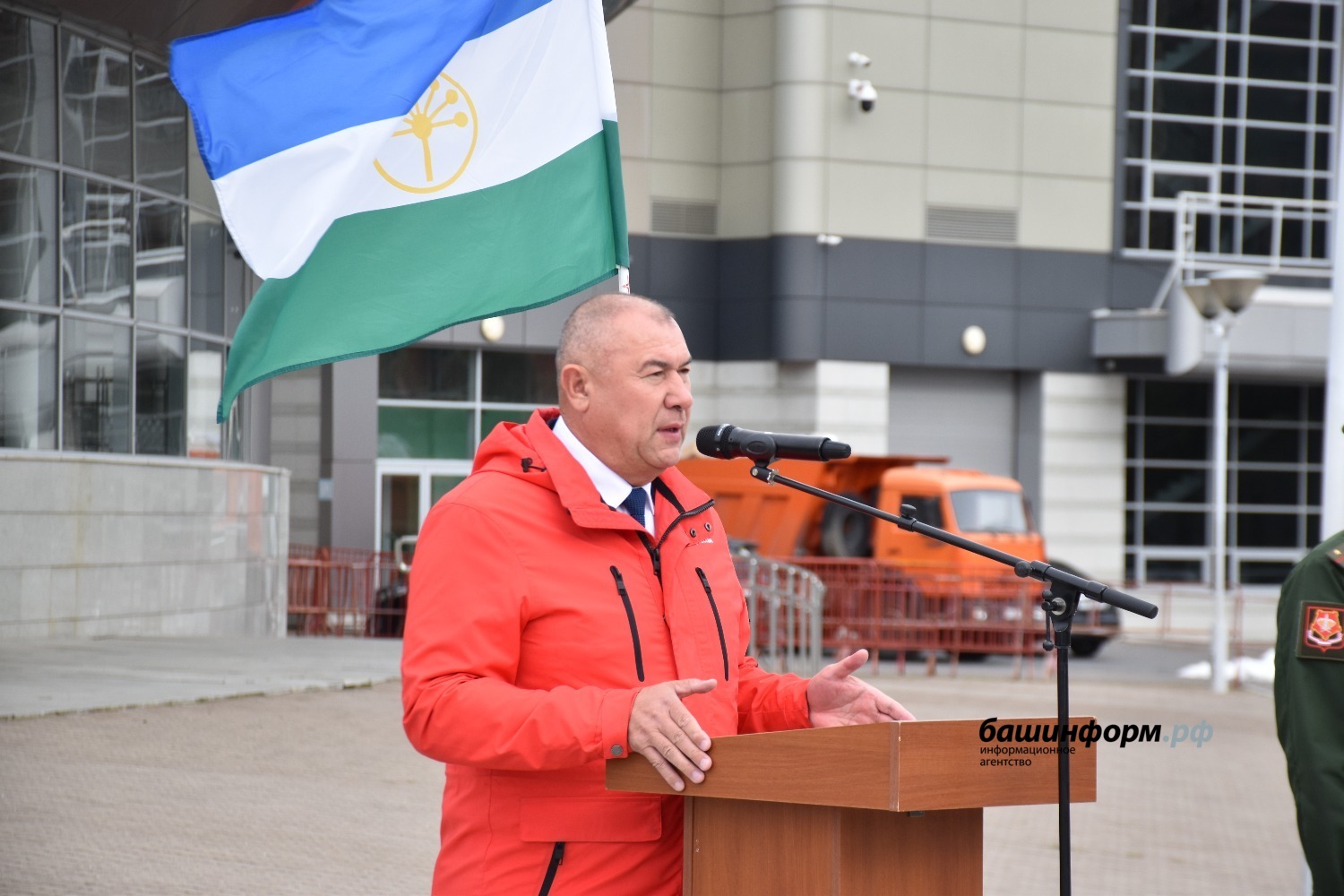 Эдуард Кускарбеков